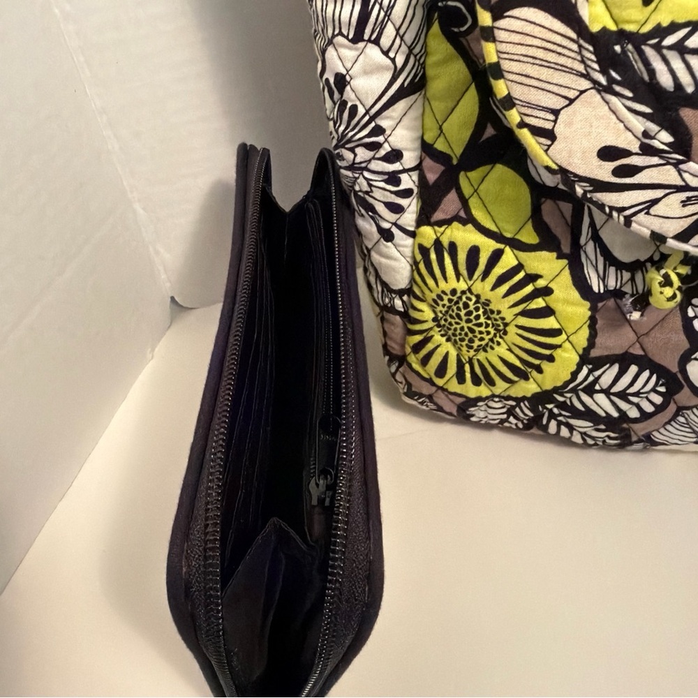 Vera Bradley Change it Up Backpack Tote:Wallet:Wristlet Retired Island Bloom - Picture 7 of 16